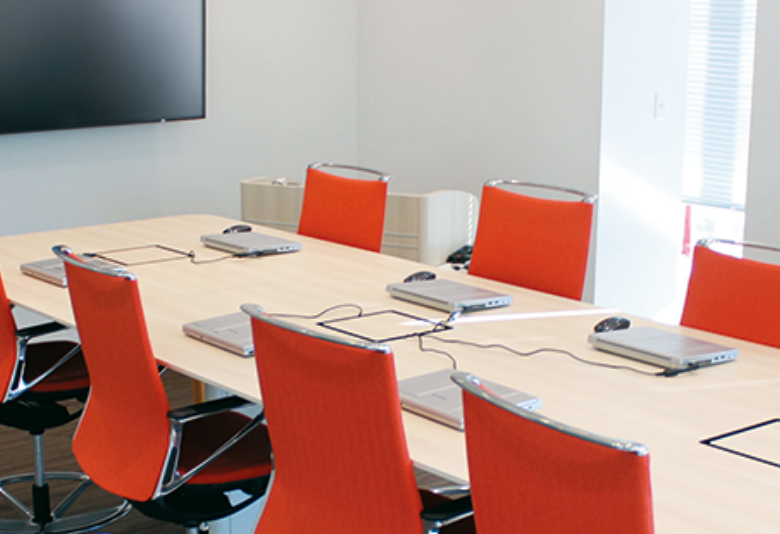 株式会社インターネットイニシアティブ