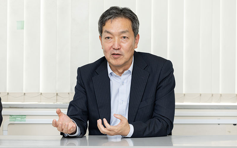 阿部 隆行氏
